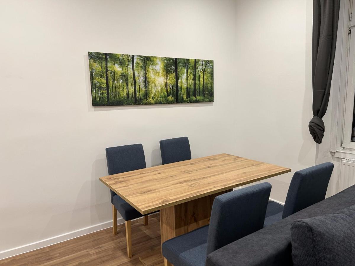 Premium Renovated Flat In Central Appartement *